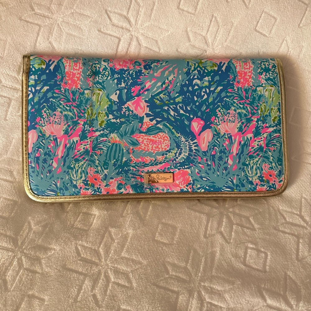 Passport wallet